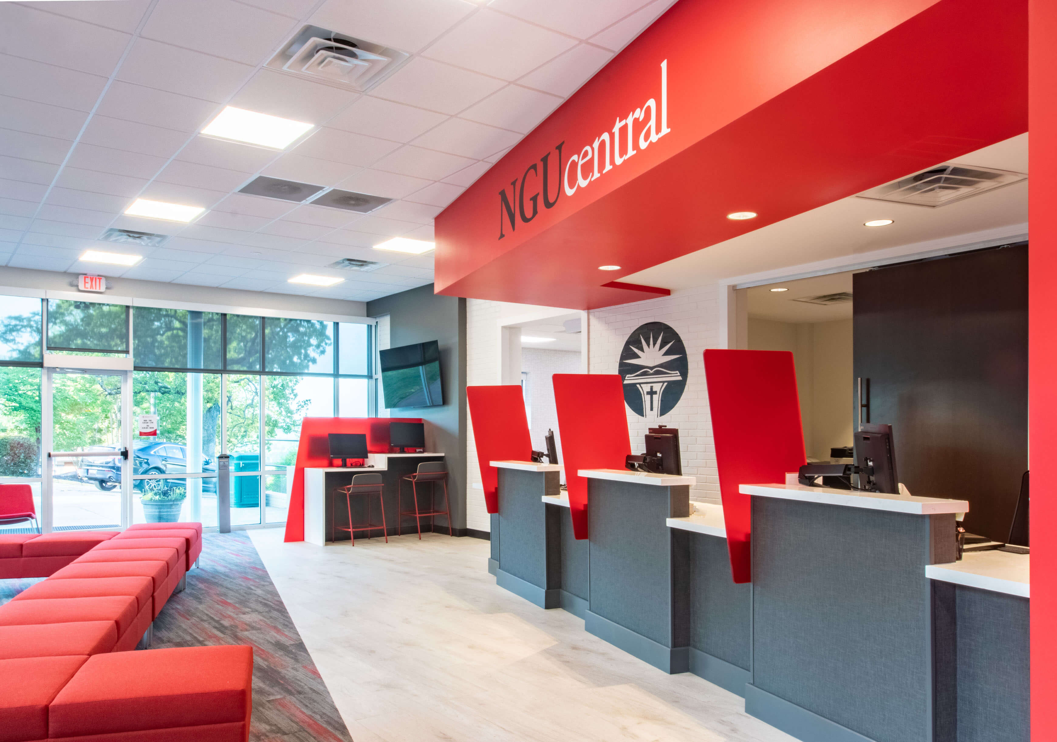 Primary Reception Interior Photo