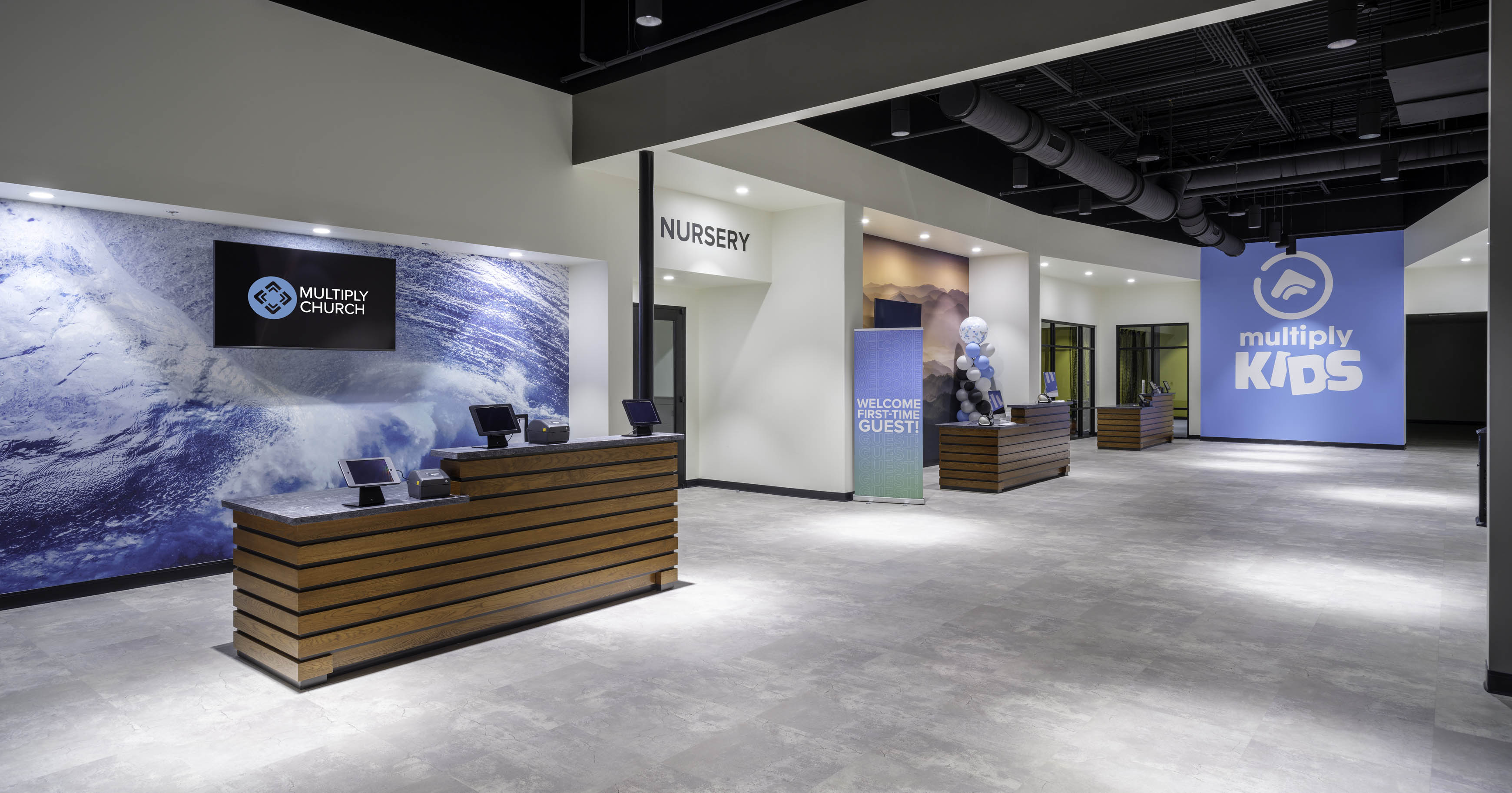 Family Lobby Interior Photo